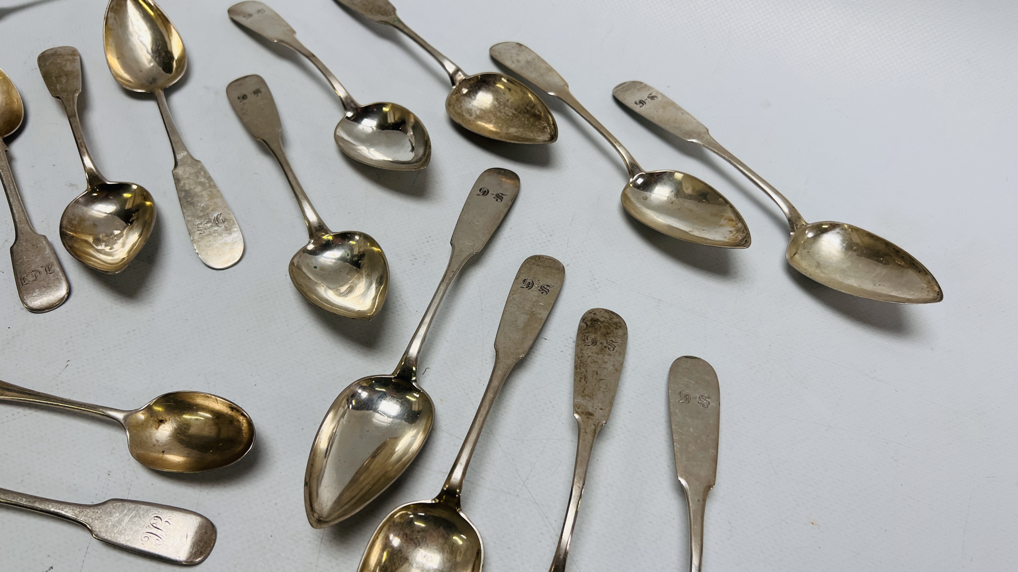 SET OF TEN CONTINENTAL SILVER DESSERT SPOONS, PAIR OF OLD ENGLISH PATTERN TEASPOONS, - Image 7 of 9