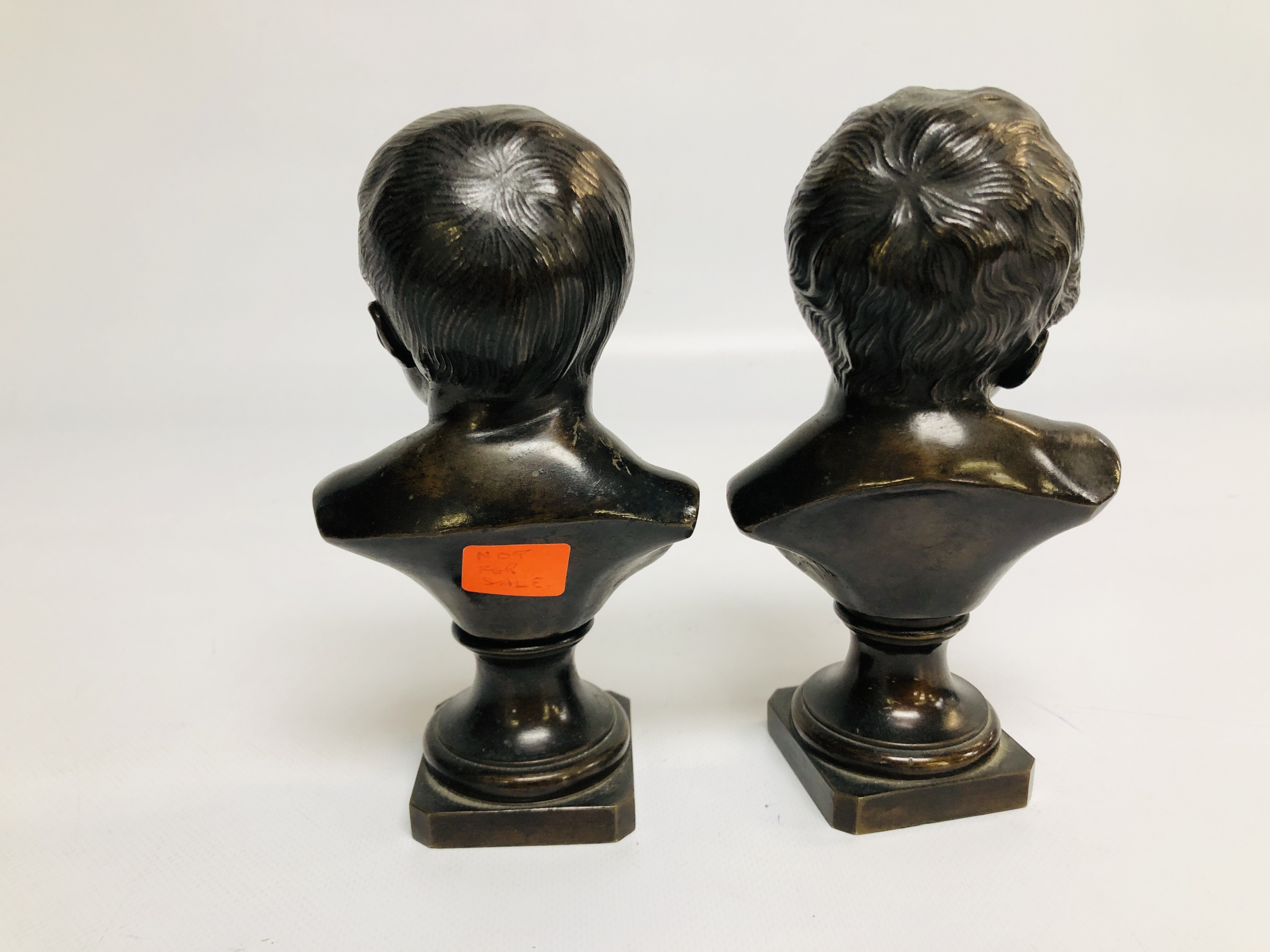 A PAIR OF BRONZE BUSTS OF CHILDREN, SIGNED CHARDIGNY HEIGHT 19CM. - Image 4 of 6