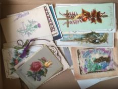 A COLLECTION OF VICTORIAN AND LATER GREETING CARDS IN DISBOUND SCRAPBOOK AND LOOSE.