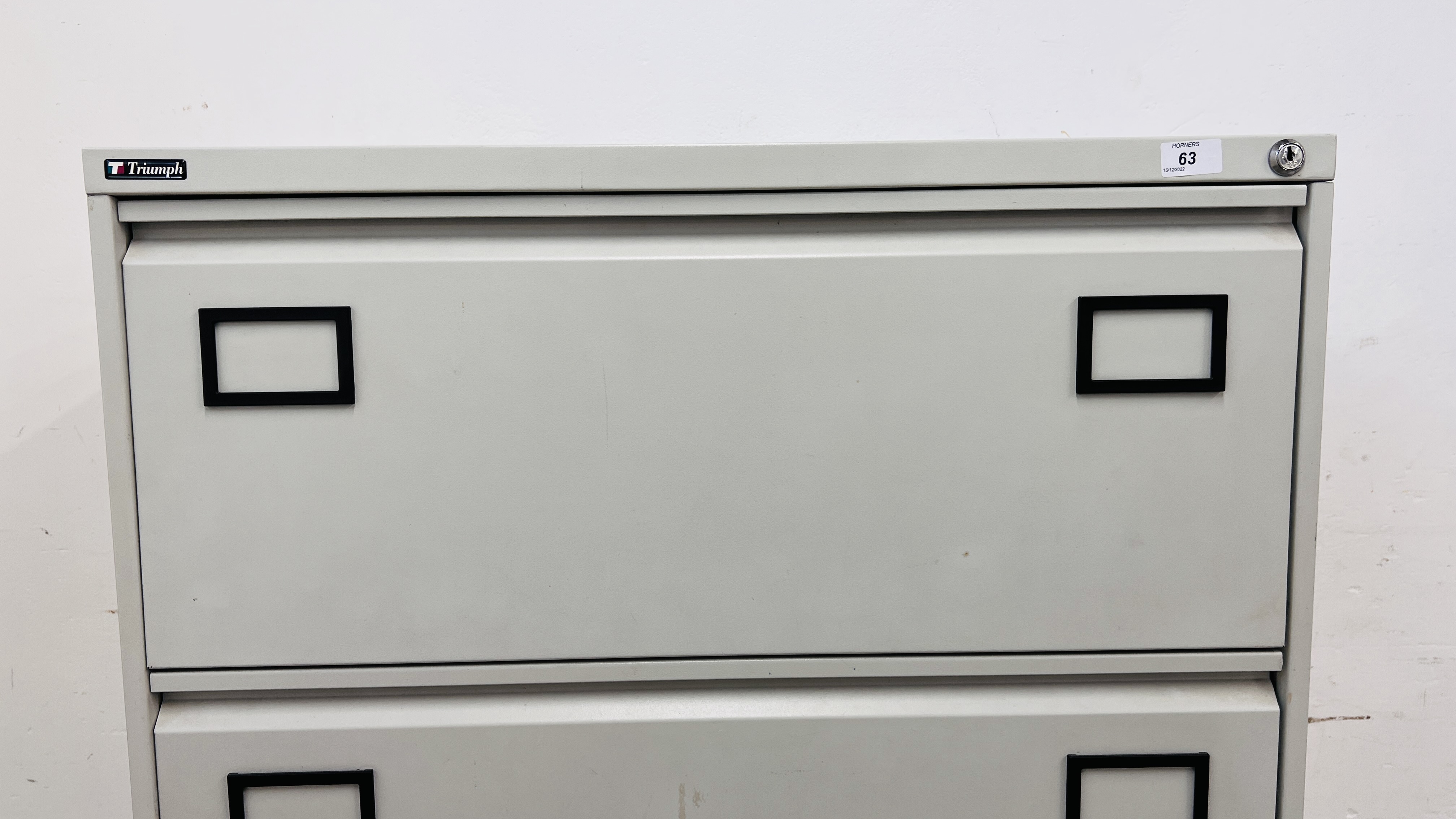 A GOOD QUALITY TRIUMPH METAL FOUR DRAWER FILING CABINET - Image 5 of 7