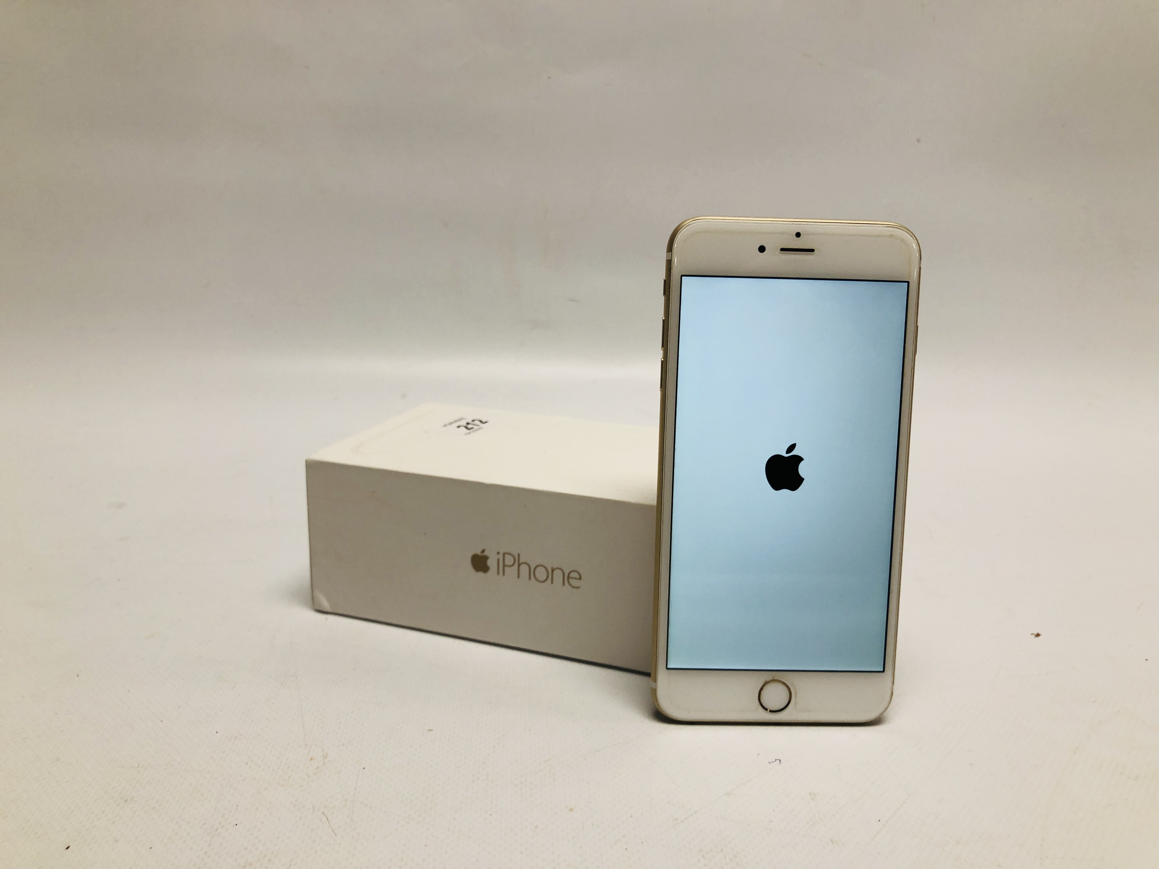 AN APPLE I-PHONE 6 PLUS IN BOX WITH CHARGER AND HEADPHONES MODEL A1524 - SOLD AS SEEN