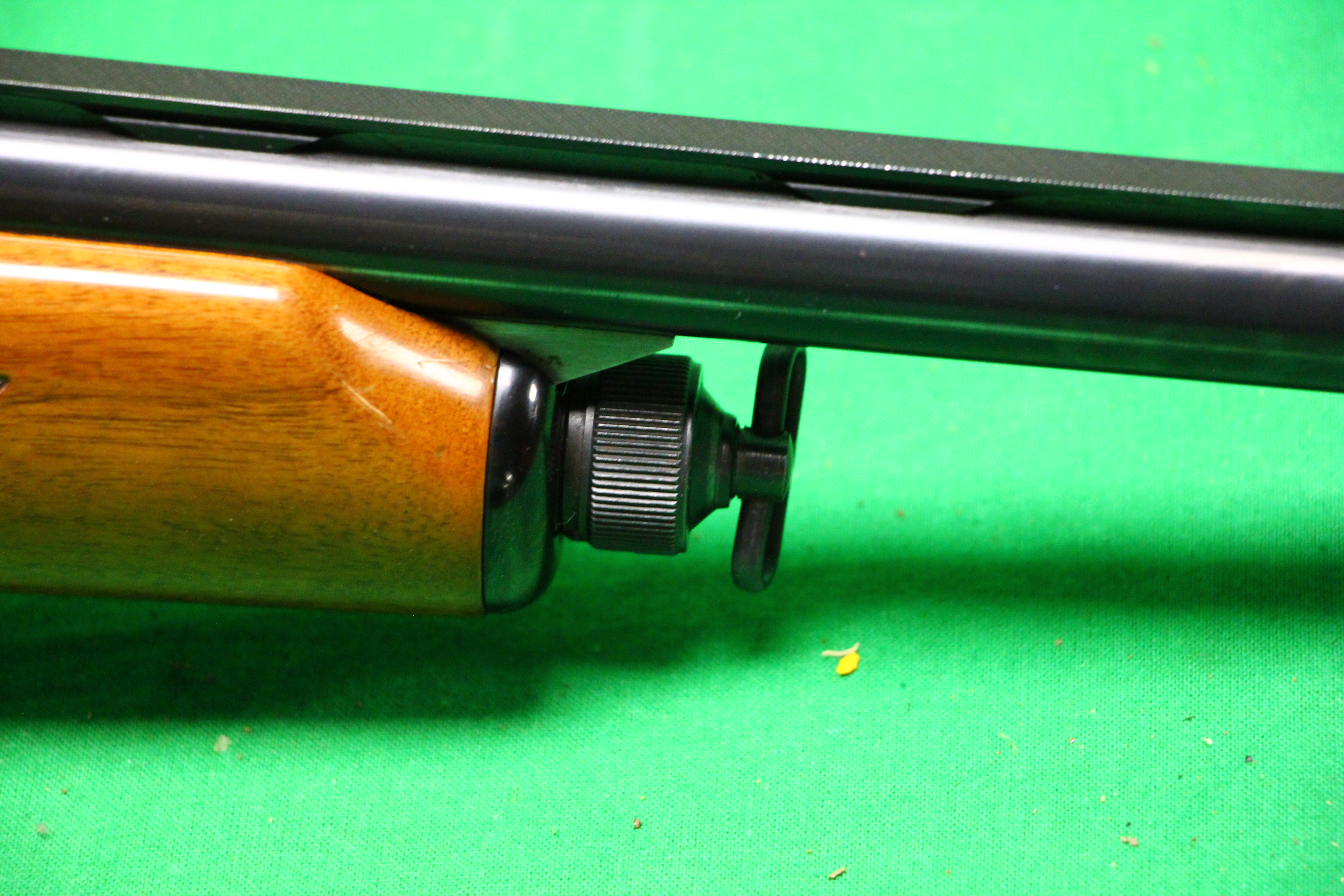 BERETTA 12 BORE SELF LOADING SHOTGUN #G97077 MULTI CHOKE (TOTAL 3 CHOKES + KEY) - (ALL GUNS TO BE - Image 6 of 8