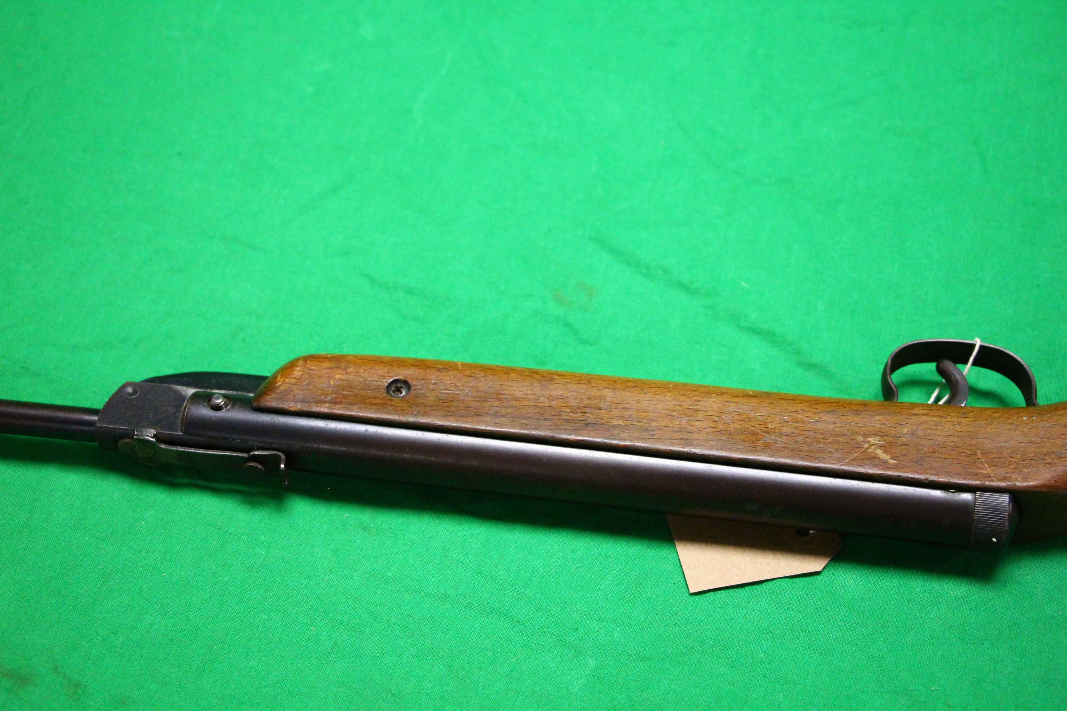 AN ORIGINAL MODEL 22 .22 BREAK BARREL AIR RIFLE - Image 7 of 8