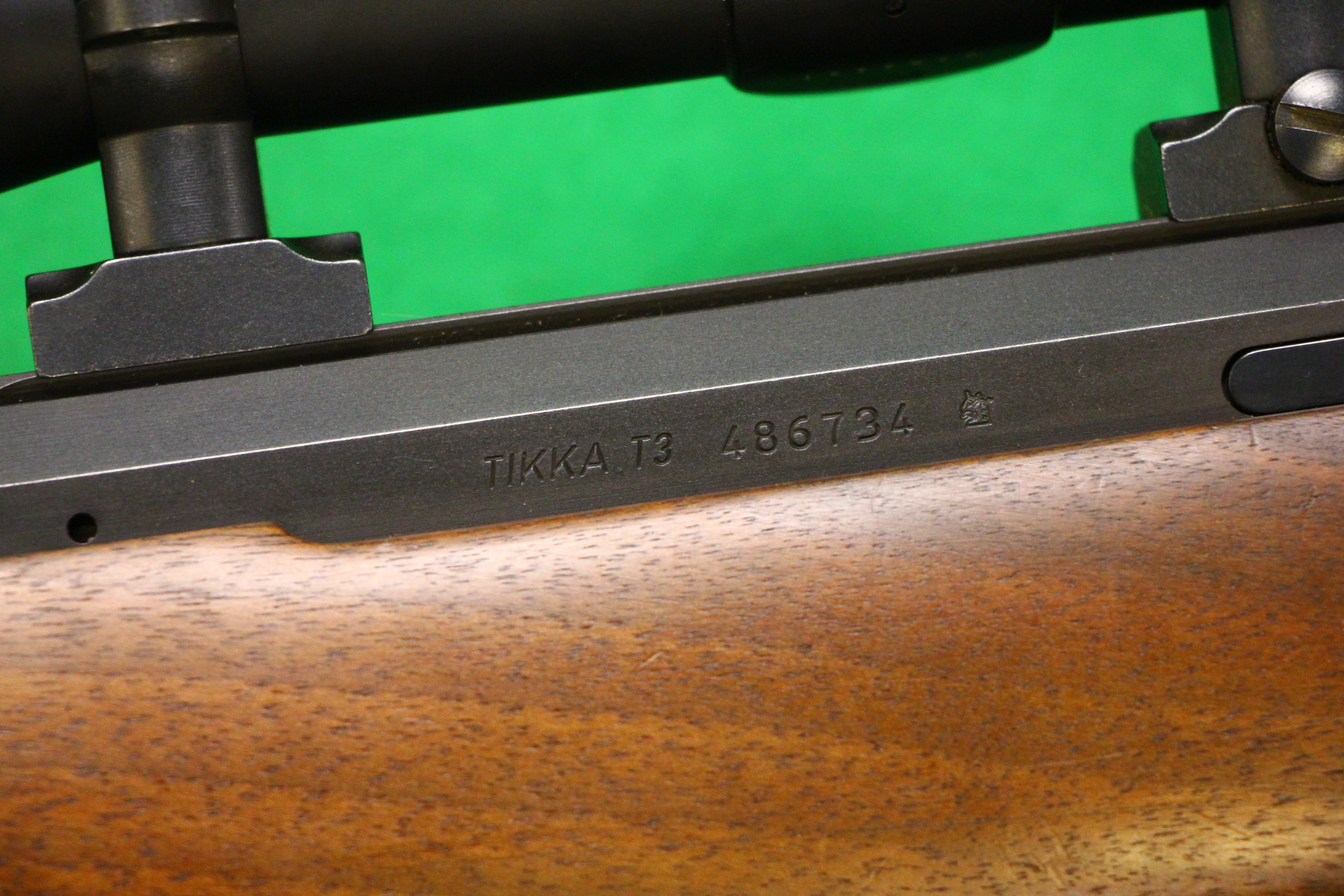 TIKKA .243 BOLT ACTION RIFLE #486734 FITTED WITH . - Image 9 of 13