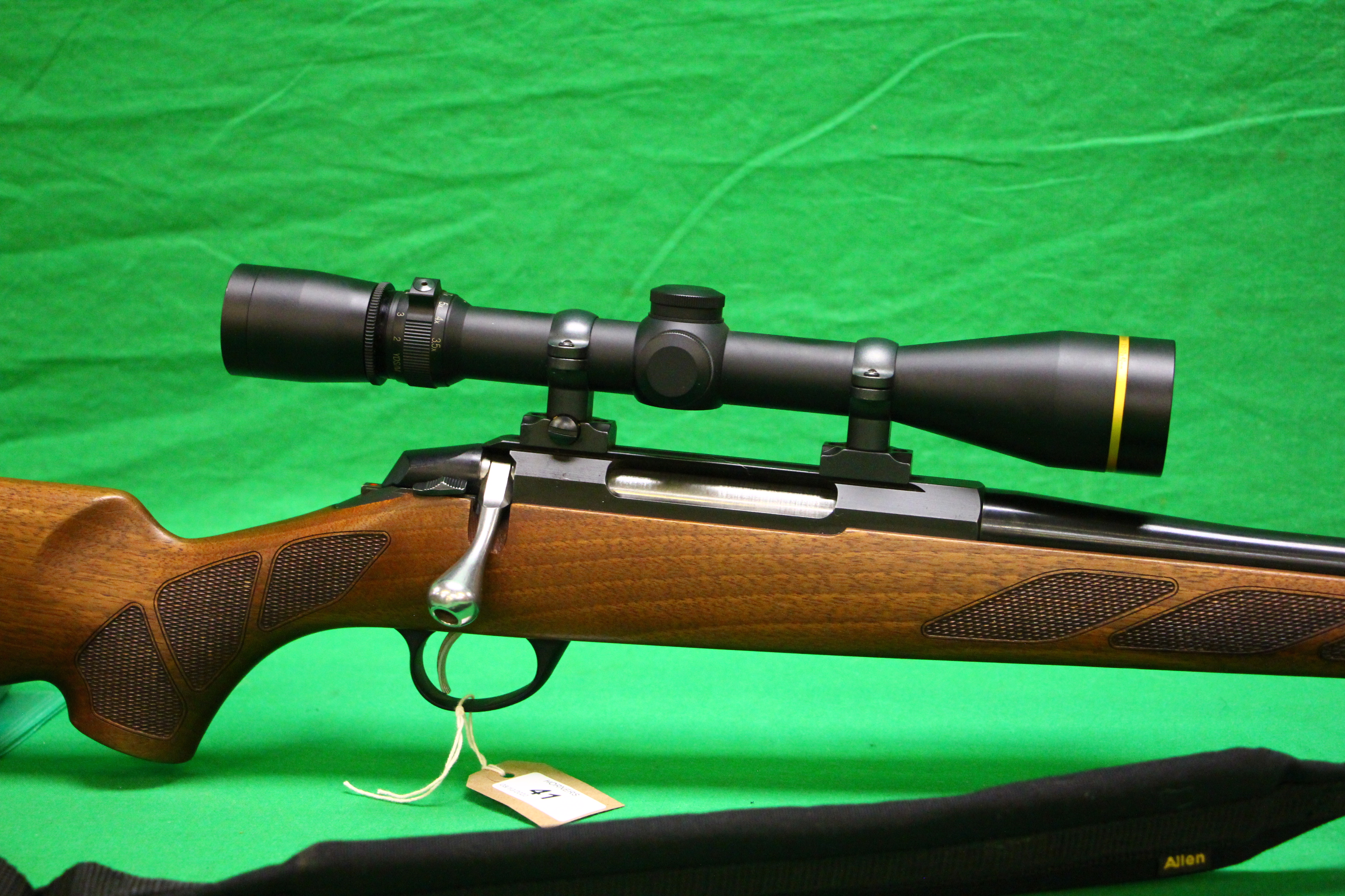 TIKKA .243 BOLT ACTION RIFLE #486734 FITTED WITH . - Image 3 of 13