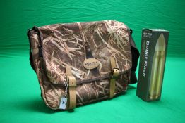 A JACK PYKE 500ML STAINLESS STEEL FLASK AND JACK PYKE CAMOUFLAGE GAME BAG