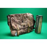 A JACK PYKE 500ML STAINLESS STEEL FLASK AND JACK PYKE CAMOUFLAGE GAME BAG