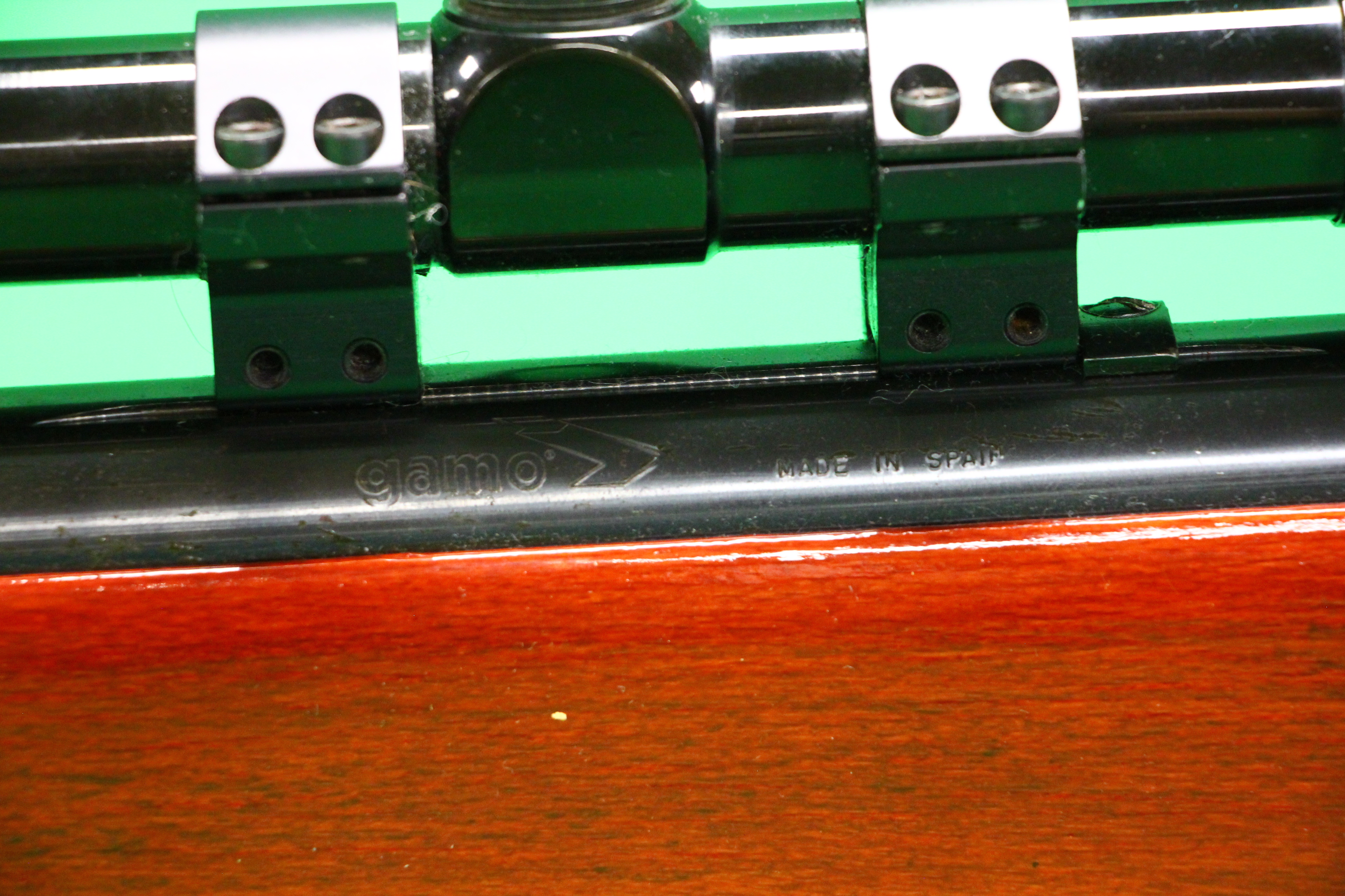 A GAMO MAGNUM .22 BREAK BARREL AIR RIFLE - Image 6 of 8