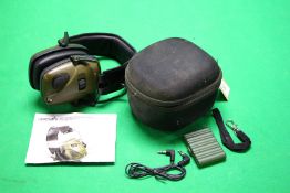 A PAIR OF AWESAFE COMFORTABLE FOCUS ELECTRONIC EAR DEFENDERS IN CASE