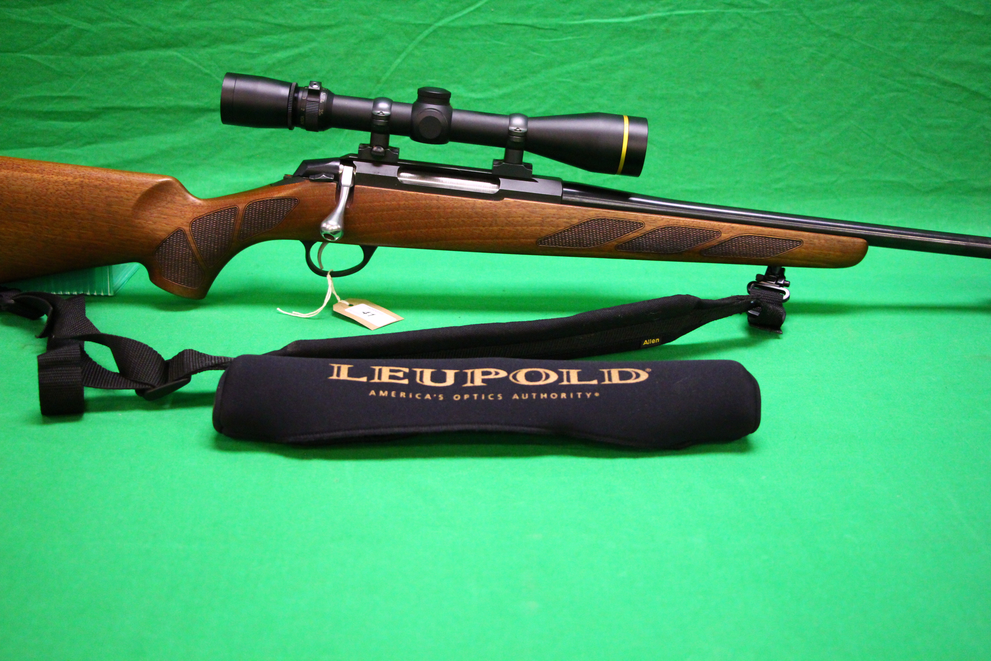 TIKKA .243 BOLT ACTION RIFLE #486734 FITTED WITH . - Image 6 of 13