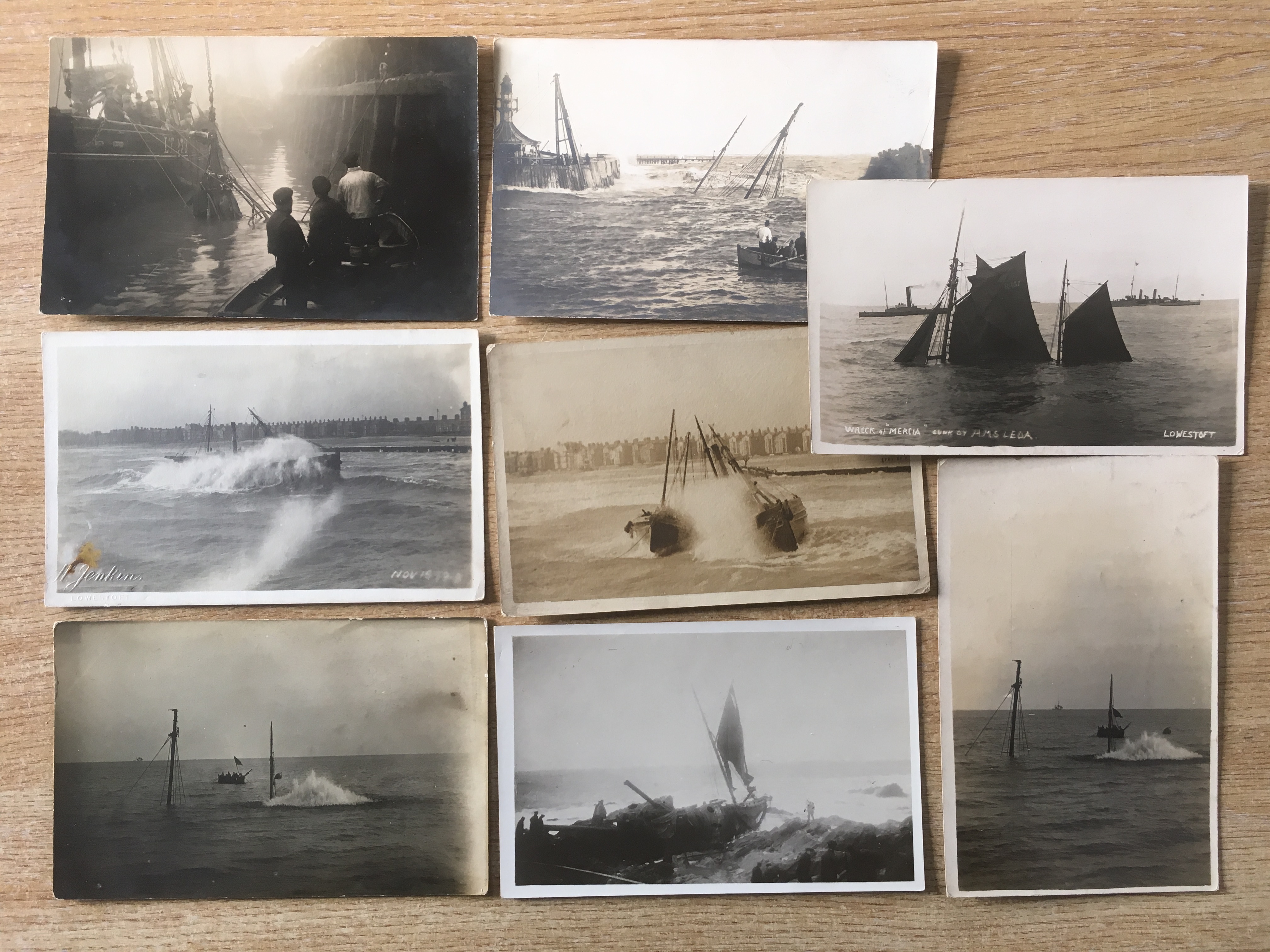 SUFFOLK: SMALL COLLECTION LOWESTOFT SHIPWRECK RP POSTCARDS, MERCIA, OCEAN'S GIFT, SPARKLING NELLIE,