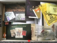 GB: FILE BOX WITH MINT DECIMAL COMMEMS IN ENVELOPES AND PACKETS, 1993 £10(2),