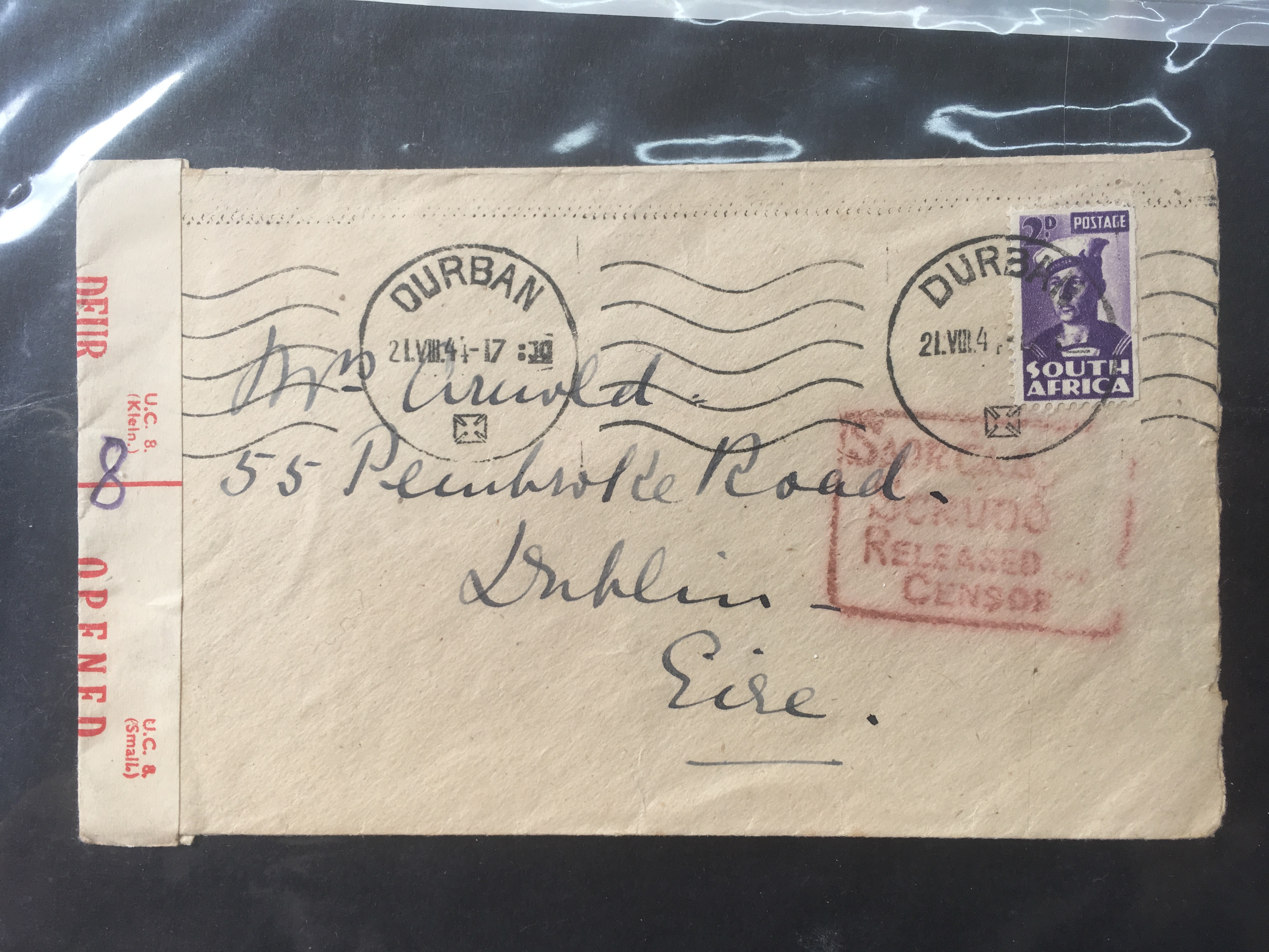 BOX OF COVERS AND FDC IN THREE ALBUMS AND LOOSE, GB, AUSTRALIA, INDIA, - Image 3 of 9