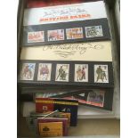 GB: FILE BOX WITH MINT DECIMAL COMMEMORATIVES ON LEAVES AND LOOSE, 1988-2000,