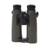 ZEISS A SET OF VICTORY 10X42 BINOCULARS, serial no. 439025, with double shoulder strap