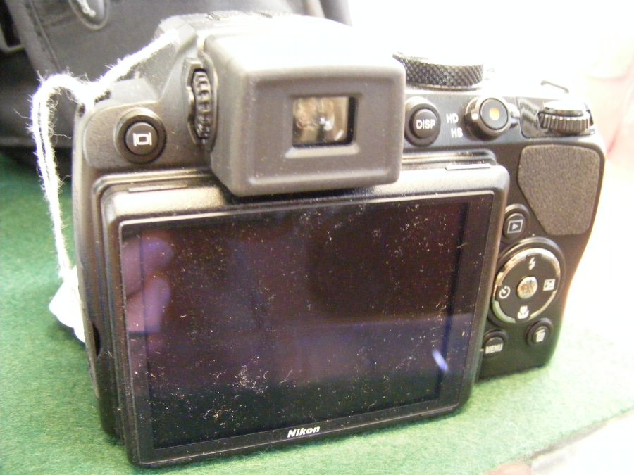 A Nikon Digital Camera with lens, tripod and carry - Image 4 of 8