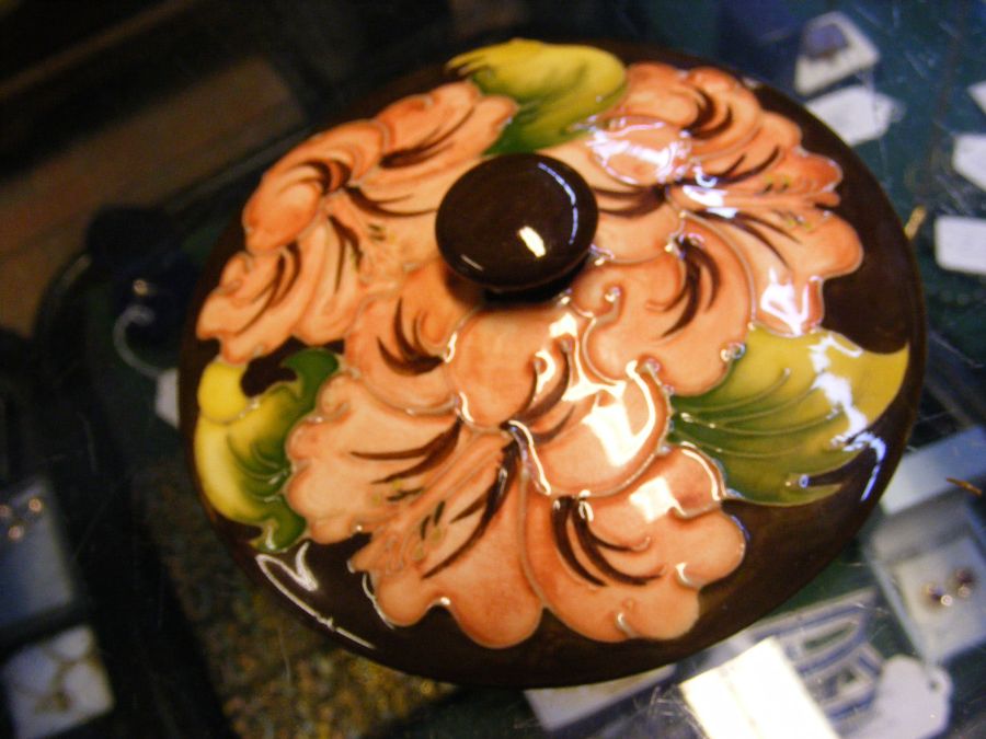 A Moorcroft bowl, together with another Moorcroft - Image 4 of 8