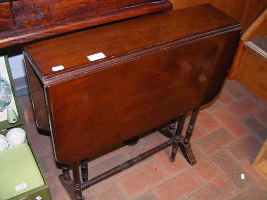 An antique Sutherland table