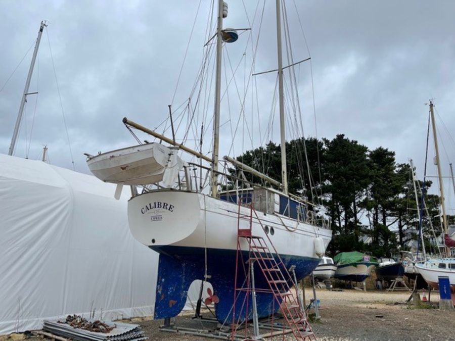 A Moody Carbineer 44 - eight berth sailing yacht - Image 5 of 18