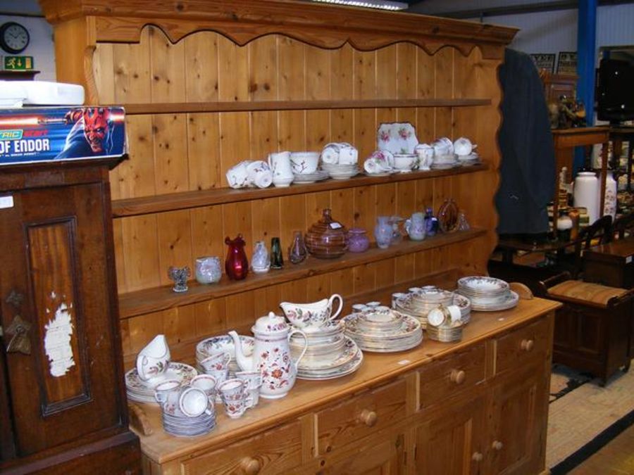 A Victorian style pine dresser, rack to back, draw