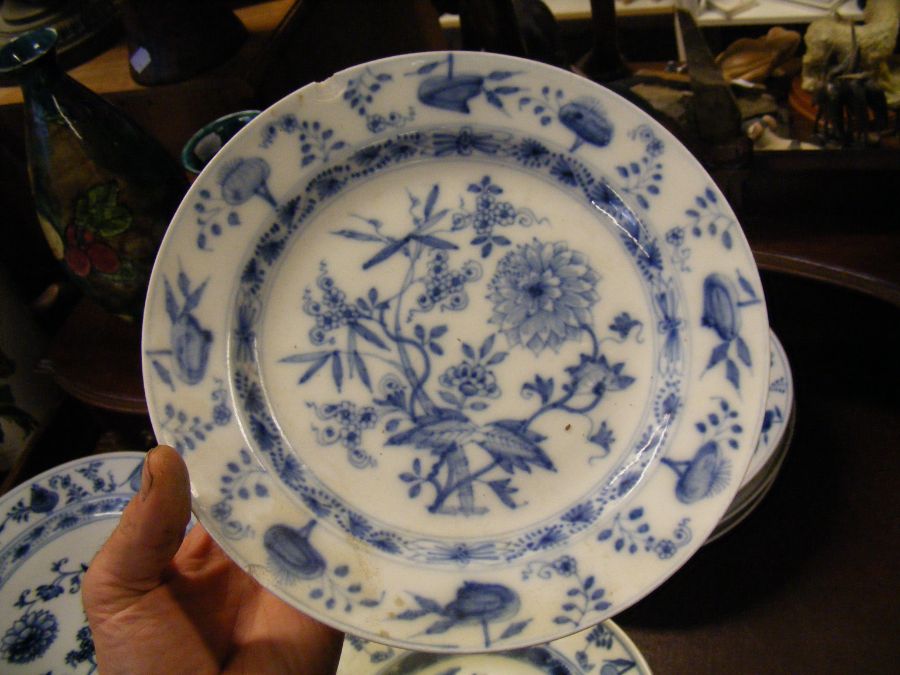 Assorted Meissen blue and white floral pattern cer - Bild 19 aus 39