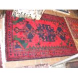 An antique Hemedan rug - 160cm x 108cm