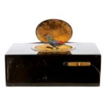 AN EARLY/MID 19TH CENTURY TORTOISESHELL SINGING AUTOMATON BIRD BOX - PROBABLY SWISS