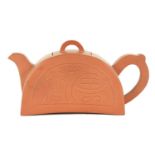 A CHINESE TERRACOTTA RED CLAY TEAPOT