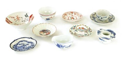 A GROUP OF 19TH AND 18TH CENTURY ORIENTAL PORCELAIN