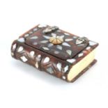 AN 18TH CENTURY TORTOISESHELL AND BONE SNUFF BOX FORMED AS A BOOK