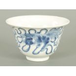 AN 18TH/19TH CENTURY CHINESE BLUE AND WHITE FLARED BOWL