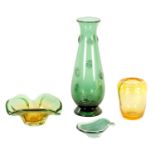 FOUR PIECES OF 19TH AND 20TH CENTURY ART GLASS