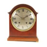 AN EARLY 20TH CENTURY MAHOGANY MANTEL CLOCK