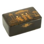 A SMALL 19TH CENTURY CHINESE CHINOISERIE LACQUERED BOX