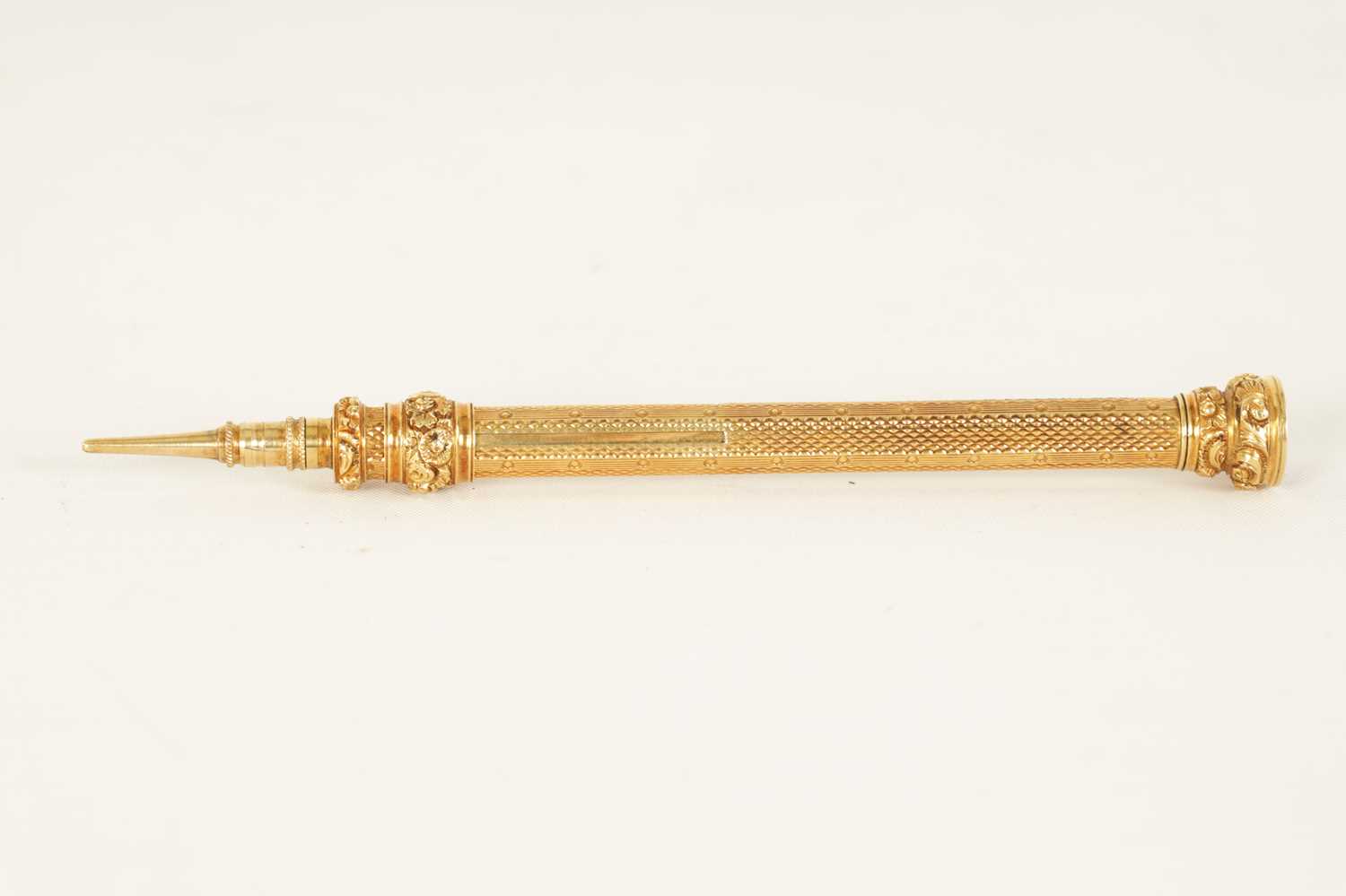 A 9CT GOLD SAMPSON MORDAN & CO. PROPELLING PENCIL - Image 3 of 7