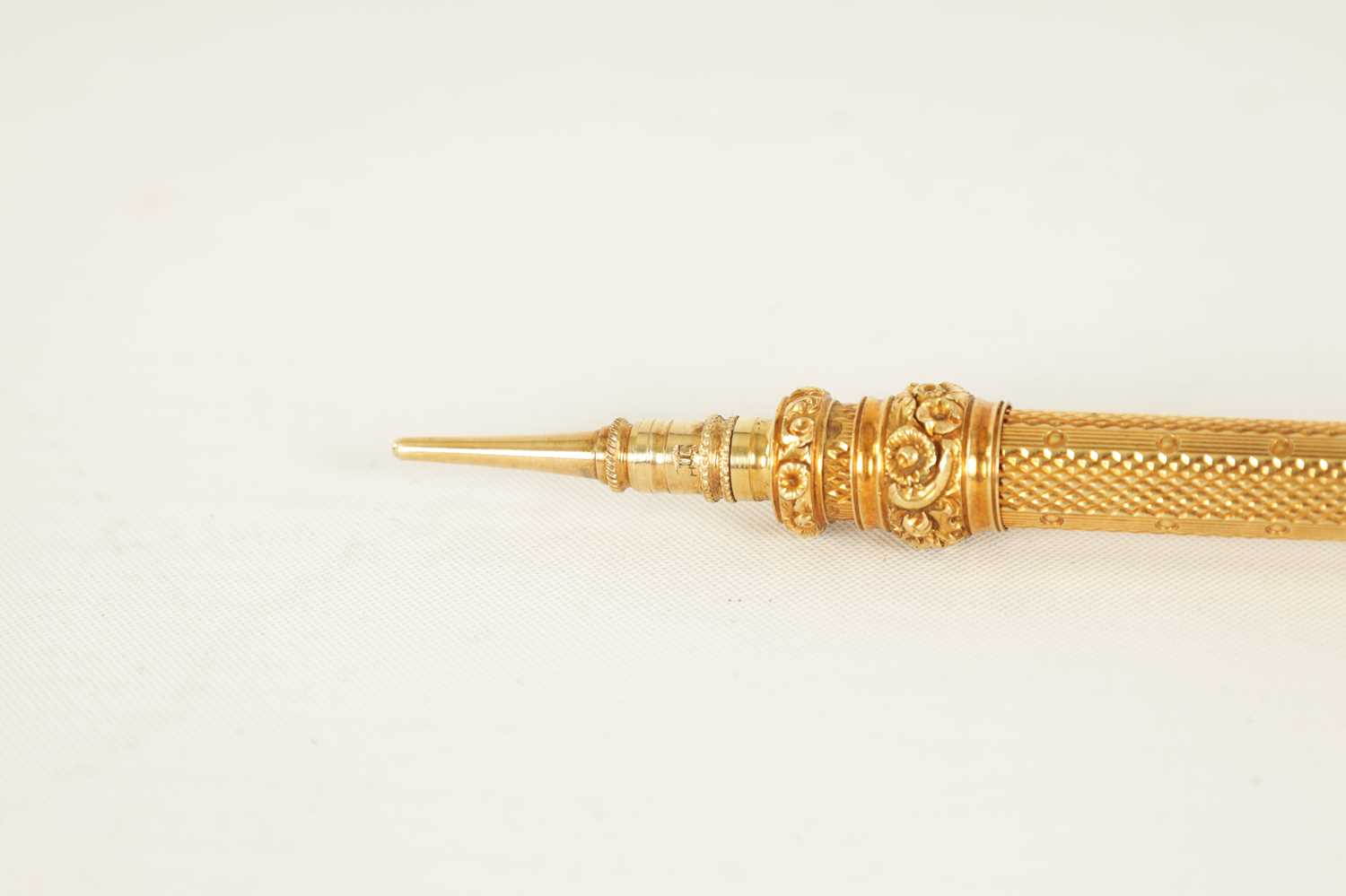 A 9CT GOLD SAMPSON MORDAN & CO. PROPELLING PENCIL - Image 6 of 7