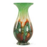 AN EARLY 20TH CENTURY ART GLASS VASE POSSIBLY BY IKORA