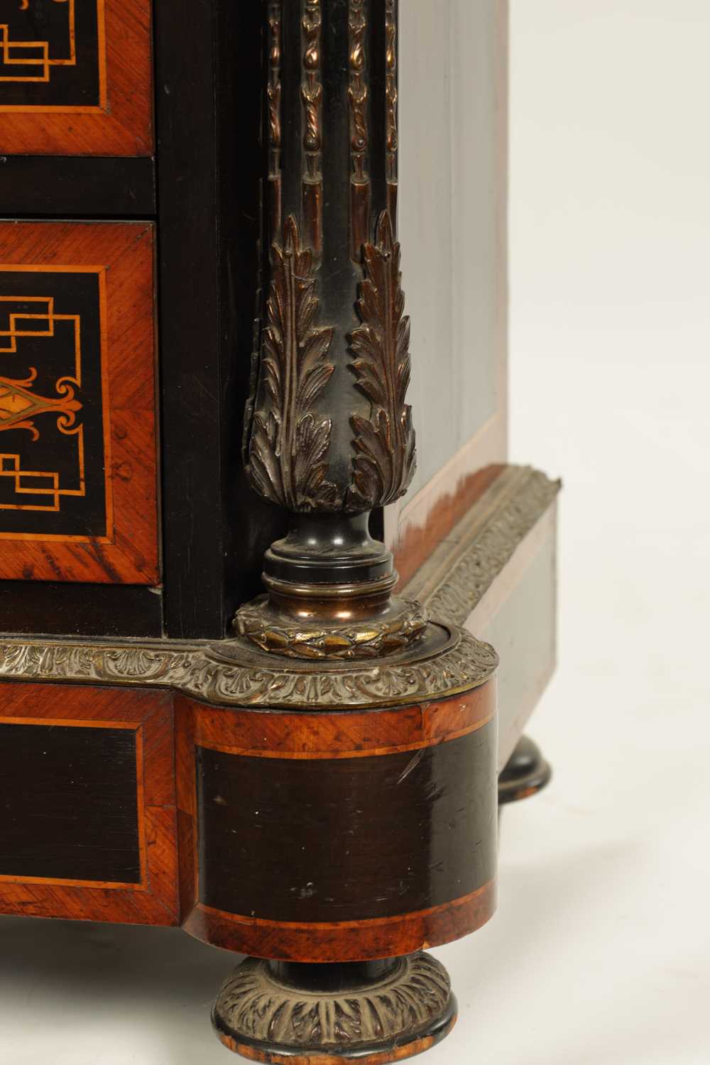 A 19TH CENTURY FRENCH EBONISED AND KINGWOOD CROSS-BANDED MARQUETRY INLAID FALL FRONT SECRETAIRE CABI - Image 6 of 14