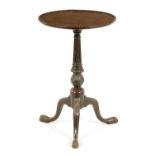 A 19TH CENTURY EARLY GEORGE III STYLE MAHOGANY OCCASIONAL TABLE