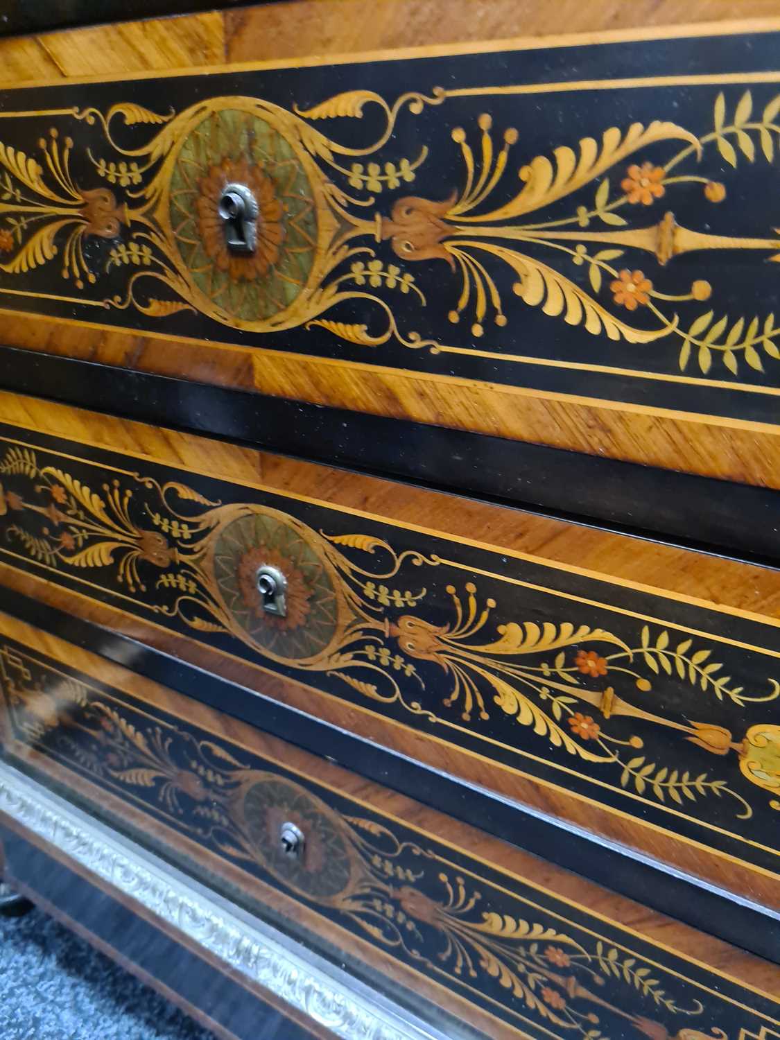 A 19TH CENTURY FRENCH EBONISED AND KINGWOOD CROSS-BANDED MARQUETRY INLAID FALL FRONT SECRETAIRE CABI - Image 14 of 14