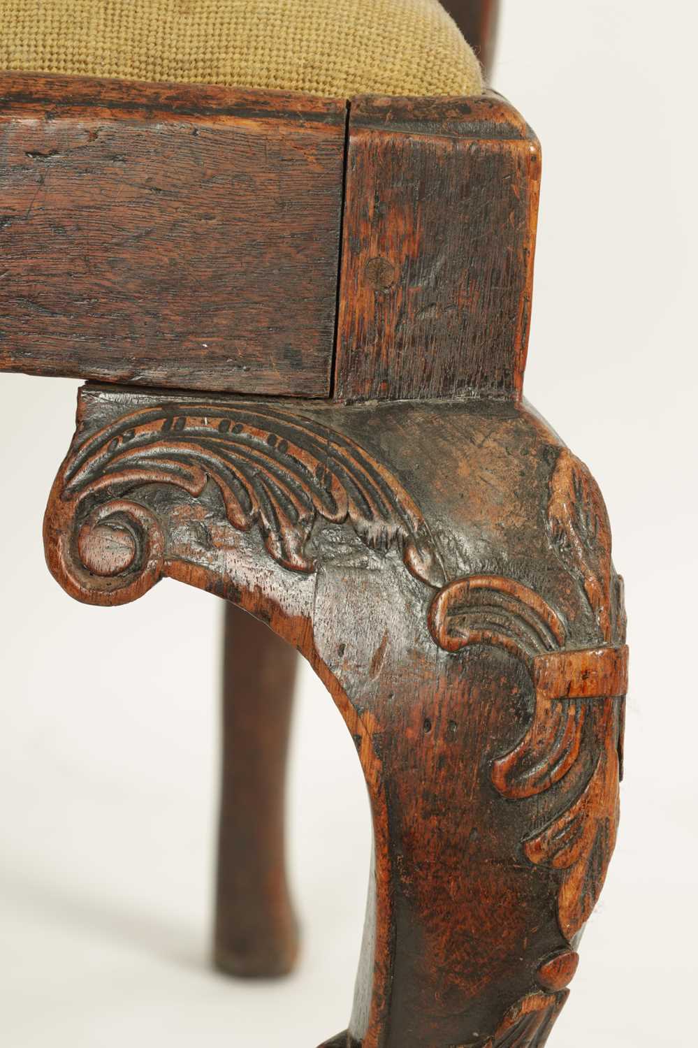 A MID 18TH CENTURY WALNUT OPEN ARMCHAIR IN THE MANNER OF CHIPPENDALE - Image 7 of 10