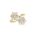 A LADIES 18CT YELLOW GOLD TWO CLUSTER DIAMOND RING