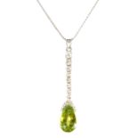 AN 18CT WHITE GOLD PERIDOT AND DIAMOND NECKLACE