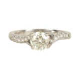 A LADIES 18CT WHITE GOLD SOLITAIRE DIAMOND RING