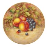 A FRUIT ROYAL WORCESTER GILT EDGED CABINET PLATE PAINTED BY FREEMAN