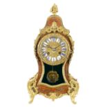 A LATE 19TH CENTURY FRENCH BOULLE WORK BRASS AND TORTOISESHELL INLAID MANTLE CLOCK