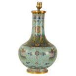 AN 18TH CENTURY CHINESE CLOISONNÉ ENAMEL VASE