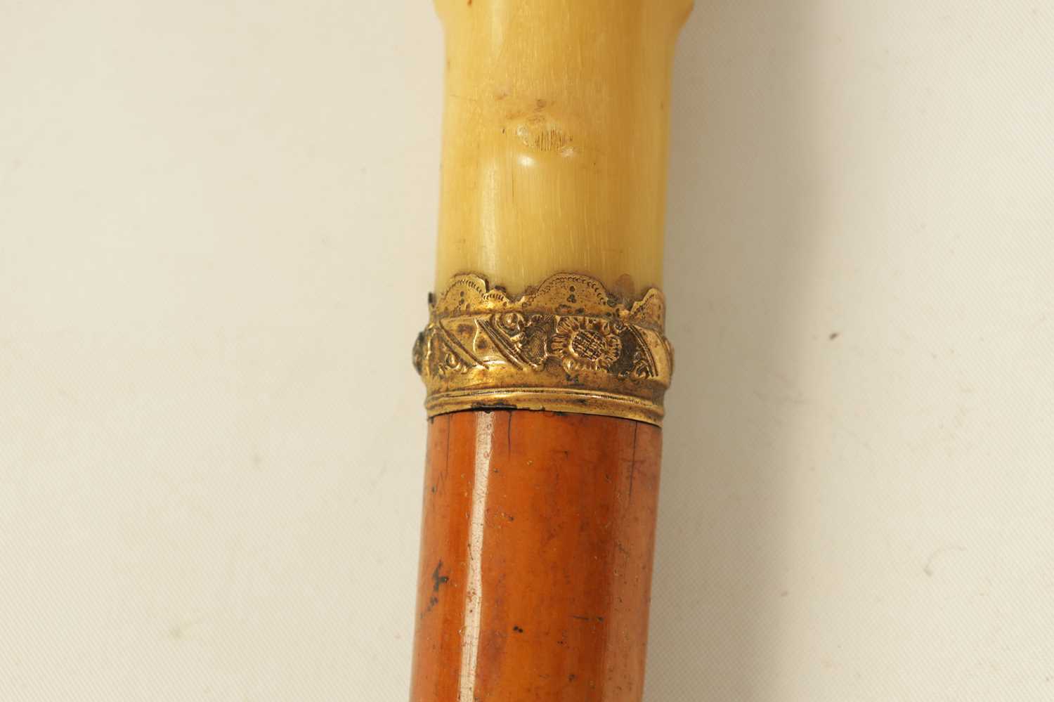 A SELECTION OF THREE HORN HANDLED WALKING STICKS - Image 7 of 8