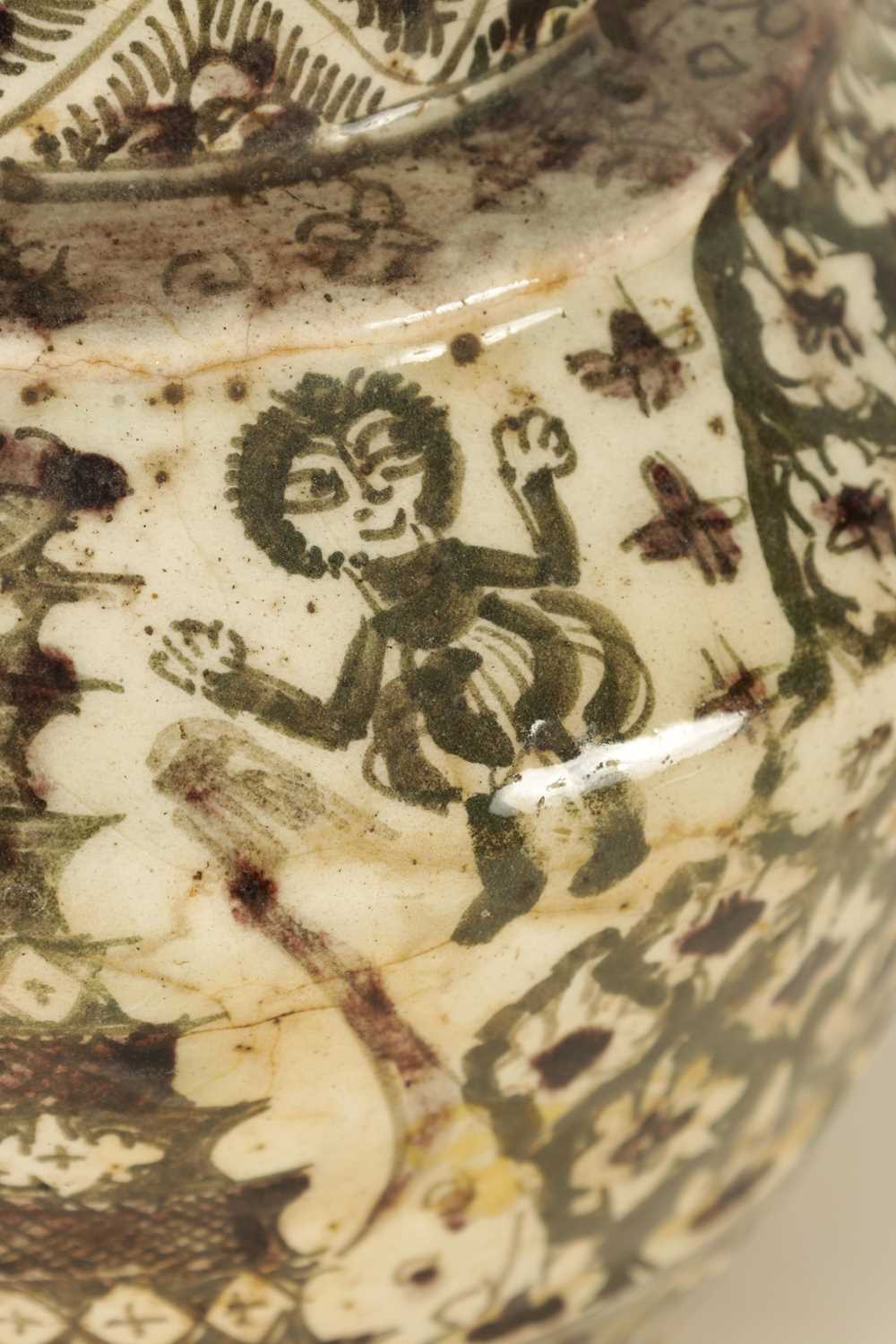 AN EARLY PERSIAN GLAZED EARTHENWARE SHOULDERED VASE - Image 7 of 10