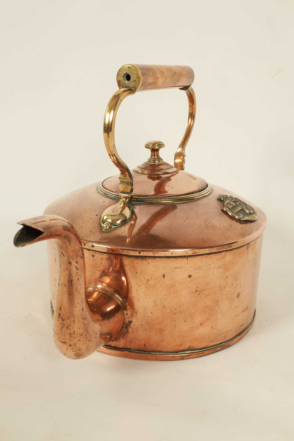 OF MOTORING INTEREST - A 1903 PARIS TO MADRID MOTOR RACE CATERER'S COPPER KETTLE OF LARGE SIZE - Image 8 of 11